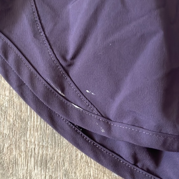 Nike Shorts - Picture 3 of 4